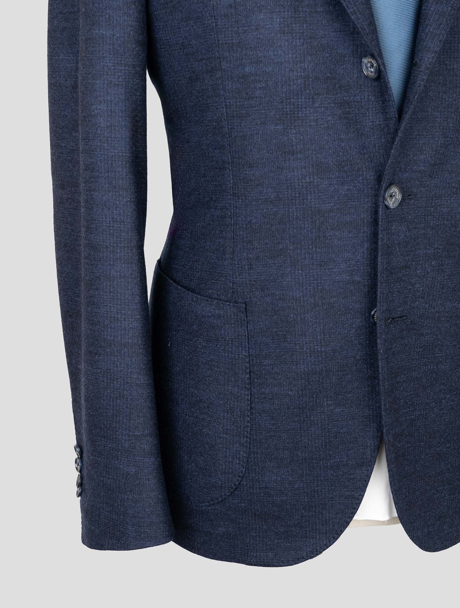 Luigi Borrelli Suit Movement