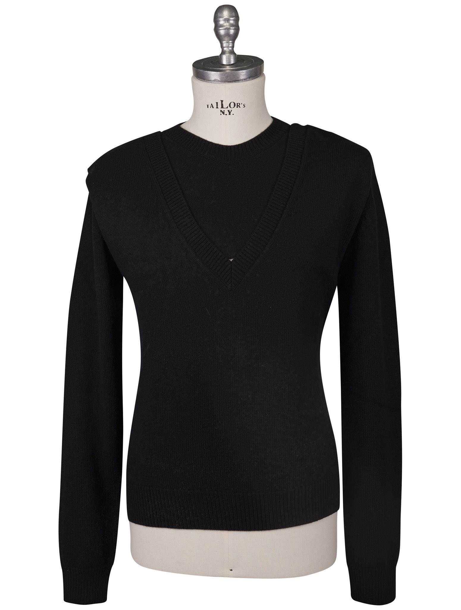 Bottega Veneta Black Wool Sweater V-Neck | IsuiT