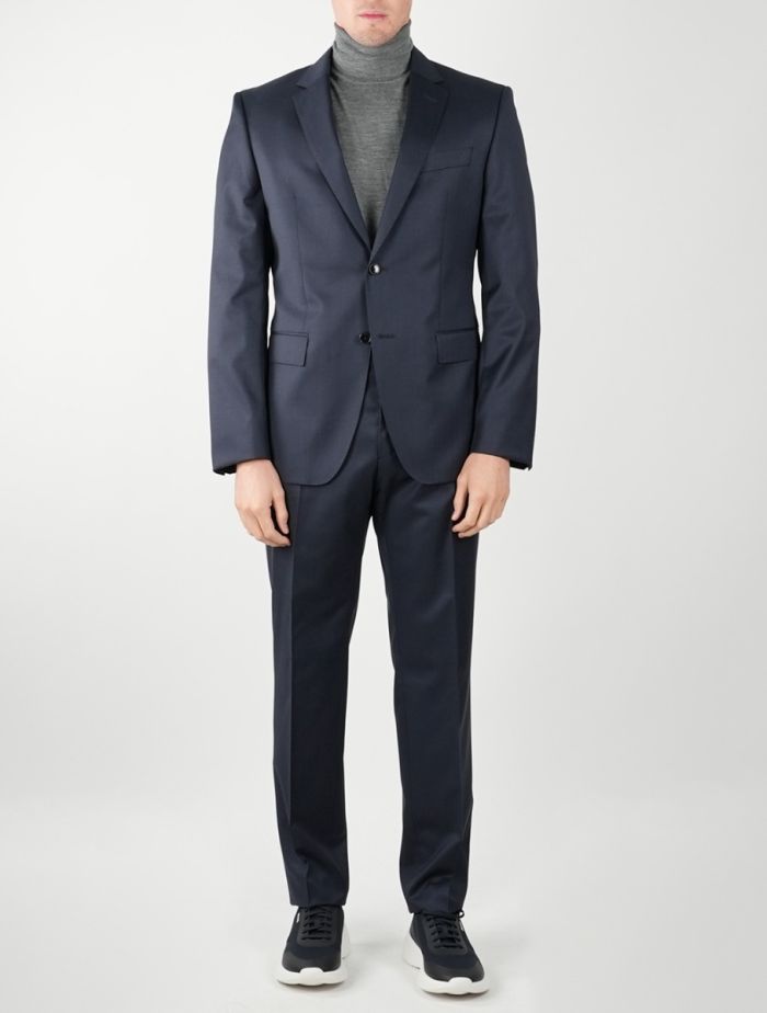 Hugo Boss Dark Blue Virgin Wool Suit IsuiT