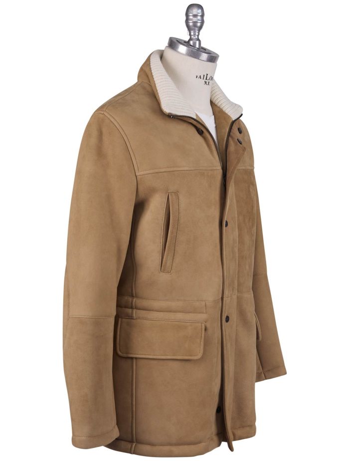 Kiton Beige Shearling Coat | IsuiT