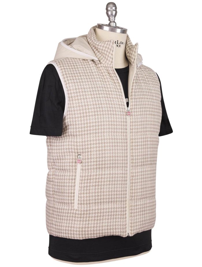 ベスト・ジレ Kiton FW23 Silk cashmere vest (D47456K0908B 02) SILK CASHMERE VEST in Chantilly for Men | Herno®